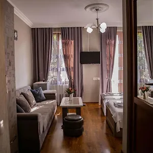 Hotel Family Kolorit Old, Tbilissi
